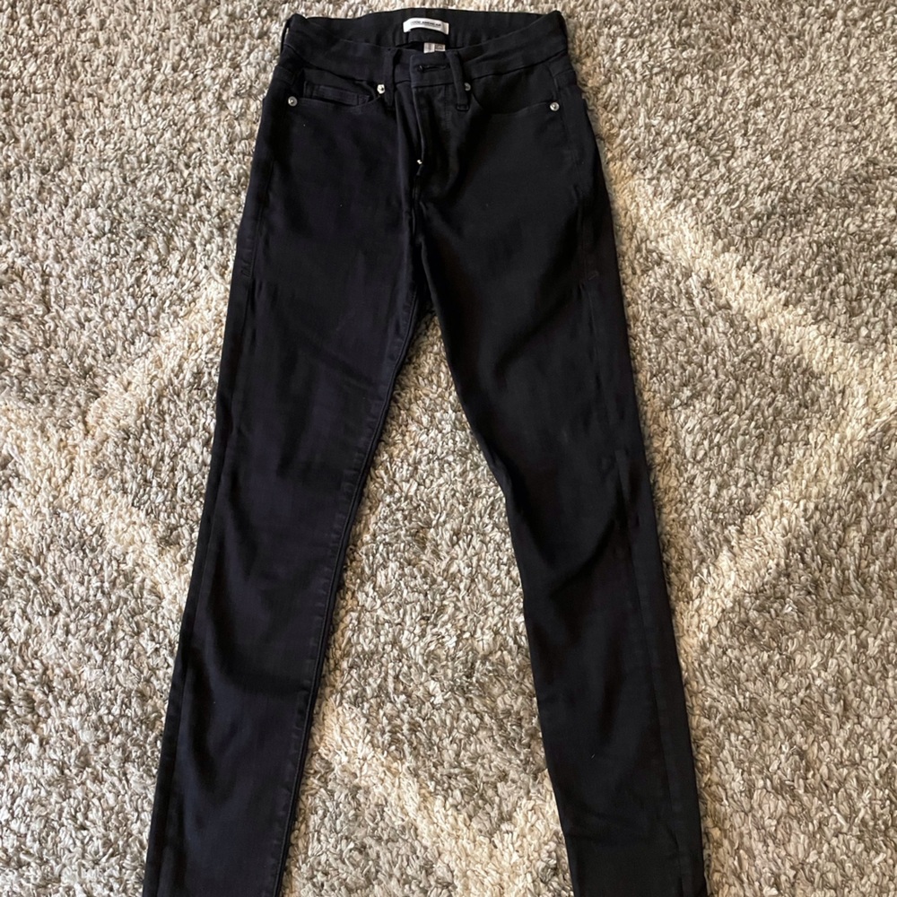 Good American Good Legs Skinny Jeans